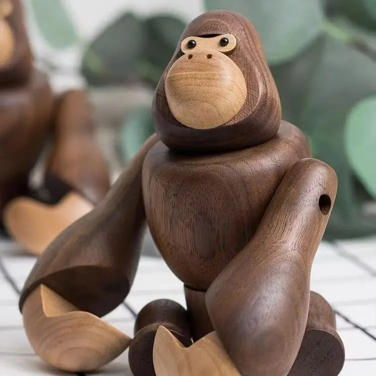 Nordic Wooden King Kong Dolls Gorilla Figurines  Home Decoration
